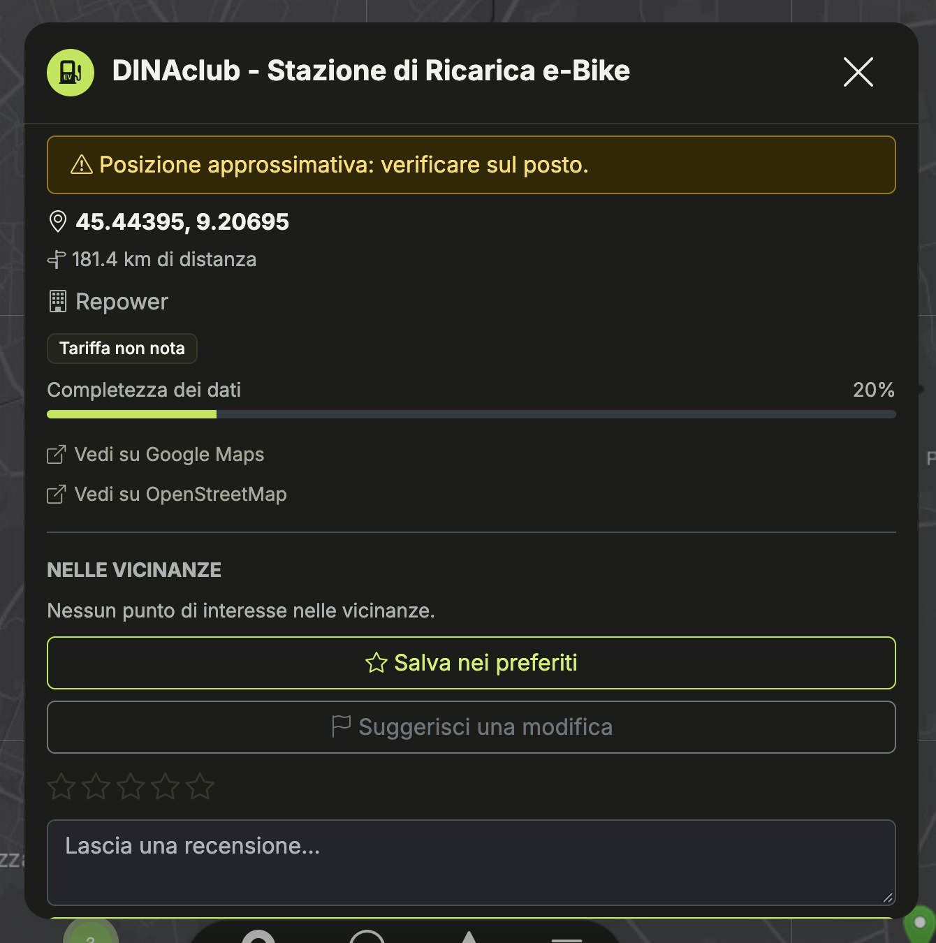 Scheda dettaglio di un punto su Watt2Ride con tariffa, completezza dei dati e pulsanti salva/suggerisci modifica